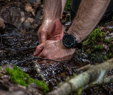 Hodinky Suunto Core Alpha Stealth