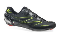 Tretry GAERNE Tornado Carbon black